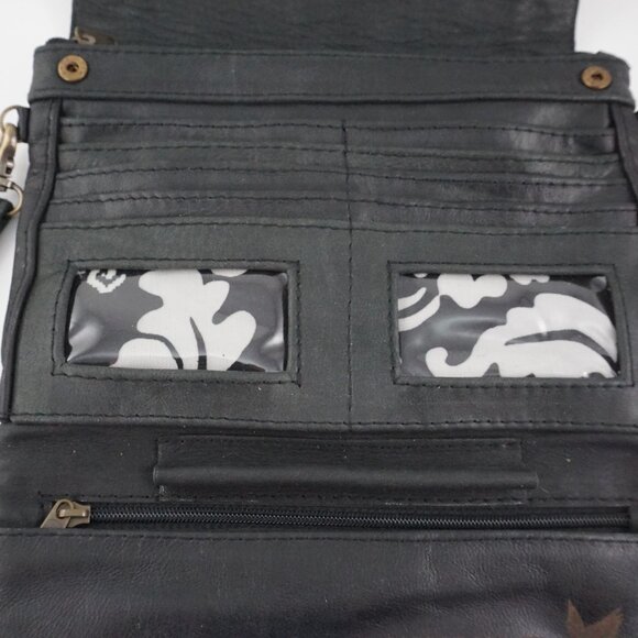 Handmade Cockatiel Crossbody Wallet - Picture 10 of 13